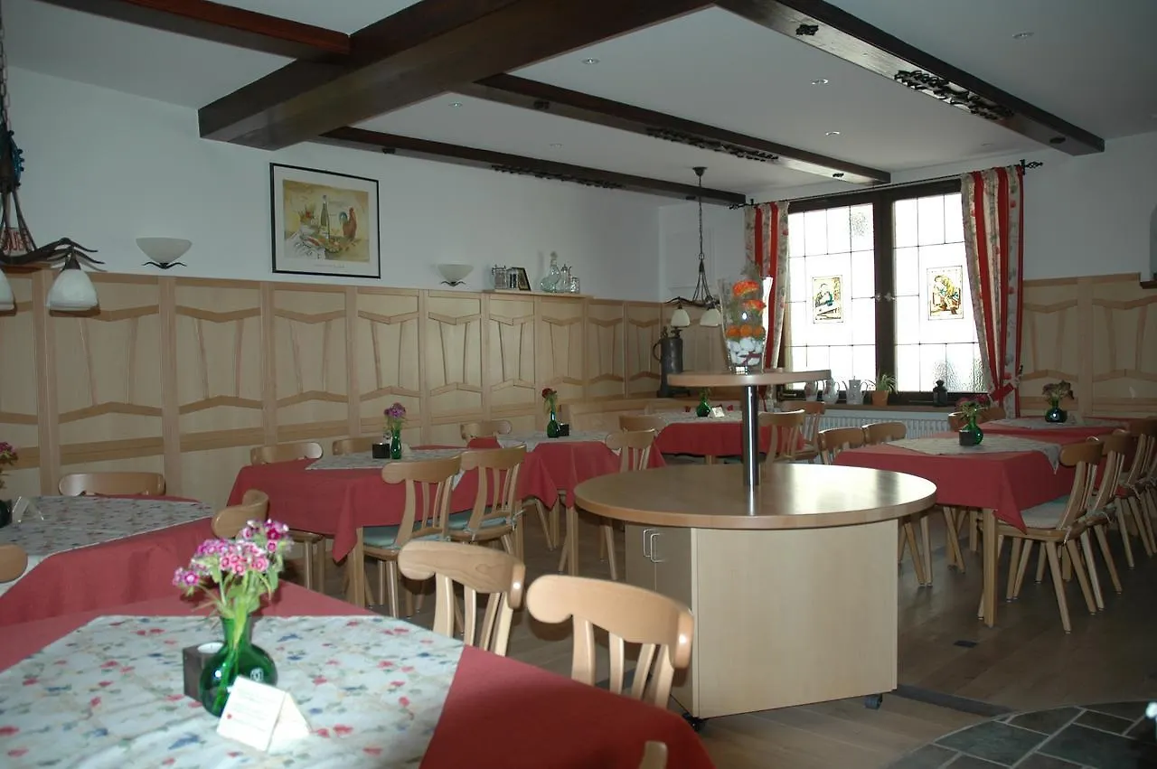 Gasthof Gruener Baum Dettelbach Hotel