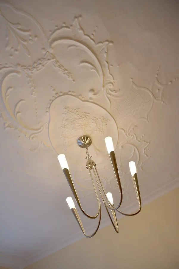 Hotel Gasthof Gruener Baum Dettelbach